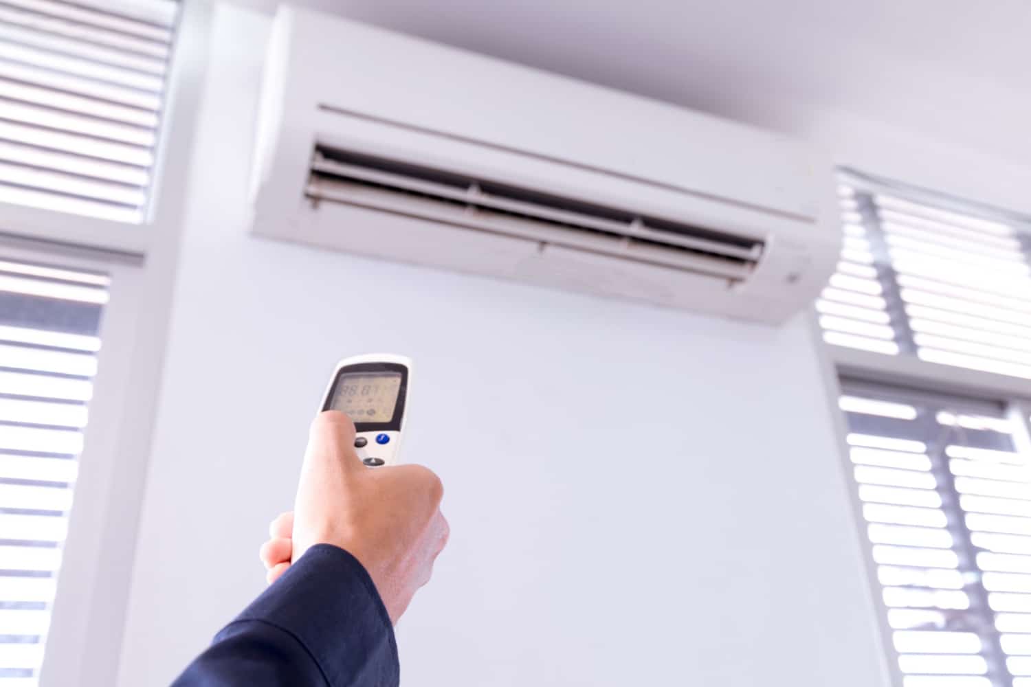 AC buzzing noise